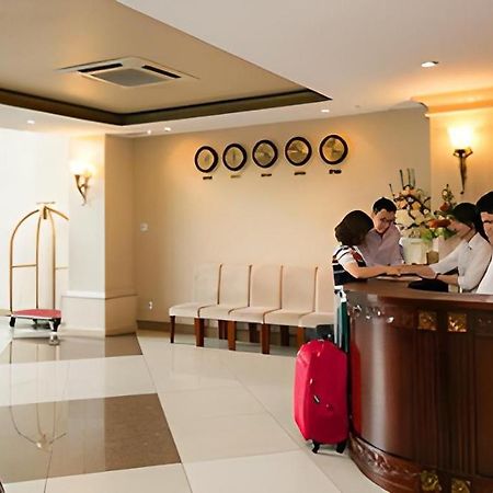 โรงแรมไวท์ ไลออน โฮจิมินห์ซิตี้ ภายนอก รูปภาพ